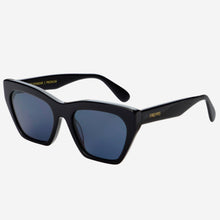 Load image into Gallery viewer, FREYRS Eyewear - Gia Acetate Cat Eye Sunglasses : Black
